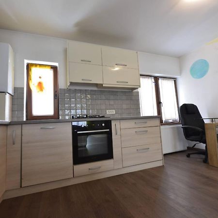 Apartament Astra Bn70 Braşov Exterior foto